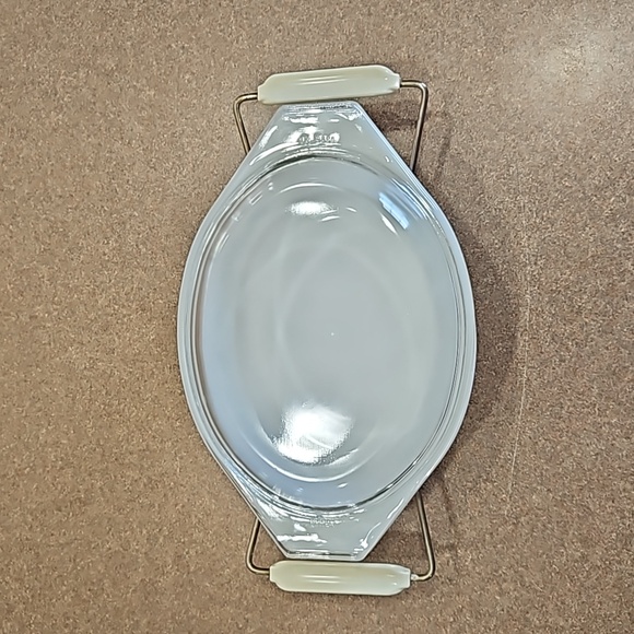 Vintage Pyrex 1.5 Qt "Meadow" Casserole!!! - Picture 5 of 17